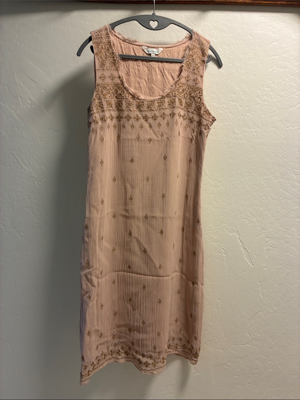 Sundance Blush Dress with Gold Embroidery Size Small